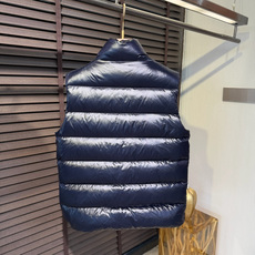 羽绒服 Monc&蒙👄FW2026 New Down Vest 【Fabric/面料】环保聚酯纤维➕内里填充90%白鸭绒 羽绒服 Monc&蒙👄FW2026 New Down Vest 【Fabric/面料】环保聚酯纤维➕内里填充90%白鸭绒