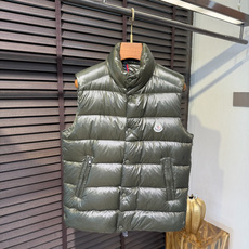 羽绒服 Monc&蒙👄FW2026 New Down Vest 【Fabric/面料】环保聚酯纤维➕内里填充90%白鸭绒 羽绒服 Monc&蒙👄FW2026 New Down Vest 【Fabric/面料】环保聚酯纤维➕内里填充90%白鸭绒