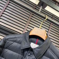 羽绒服 Monc&蒙👄FW2026 New Down Jacket 【Fabric/面料】环保聚酯纤维➕内里填充90%白 羽绒服 Monc&蒙👄FW2026 New Down Jacket 【Fabric/面料】环保聚酯纤维➕内里填充90%白