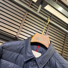 羽绒服 Monc&蒙👄FW2026 New Down Jacket 【Fabric/面料】环保聚酯纤维➕内里填充90%白 羽绒服 Monc&蒙👄FW2026 New Down Jacket 【Fabric/面料】环保聚酯纤维➕内里填充90%白