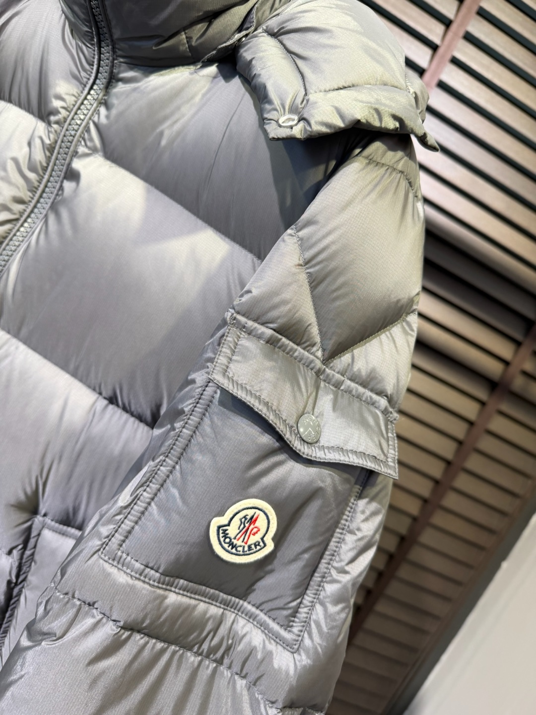 羽绒服 Monc&蒙👄FW2026 New Down Jacket 【Fabric/面料】环保聚酯纤维➕内里填充90%白 羽绒服 Monc&蒙👄FW2026 New Down Jacket 【Fabric/面料】环保聚酯纤维➕内里填充90%白