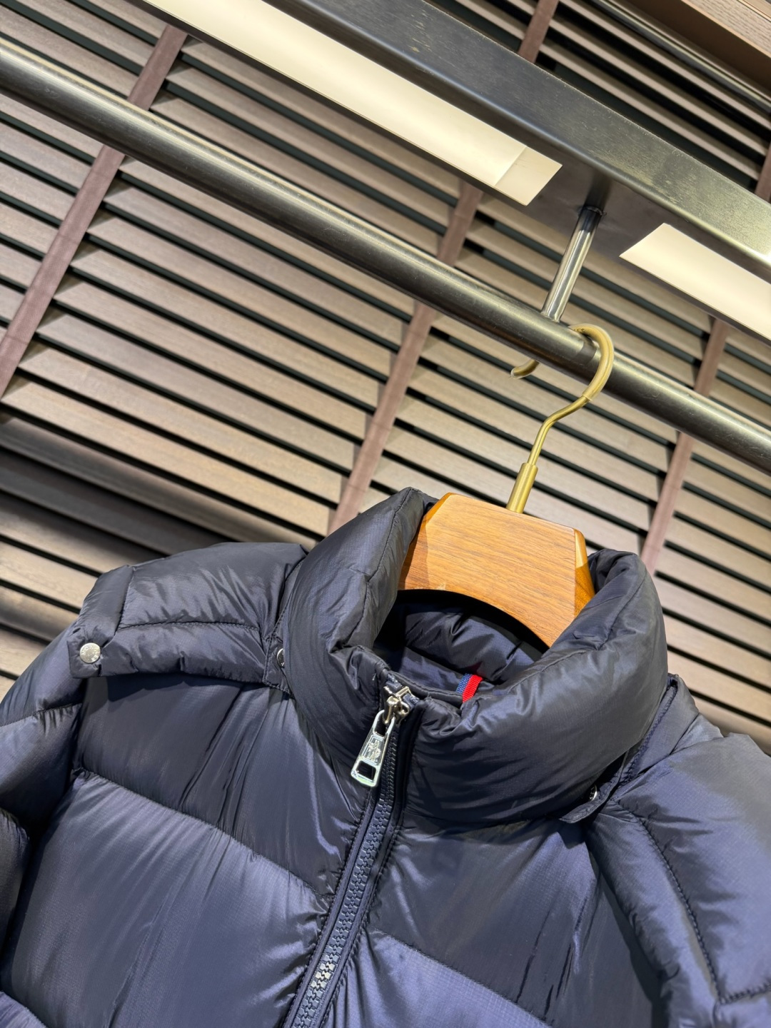 羽绒服 Monc&蒙👄FW2026 New Down Jacket 【Fabric/面料】环保聚酯纤维➕内里填充90%白 羽绒服 Monc&蒙👄FW2026 New Down Jacket 【Fabric/面料】环保聚酯纤维➕内里填充90%白