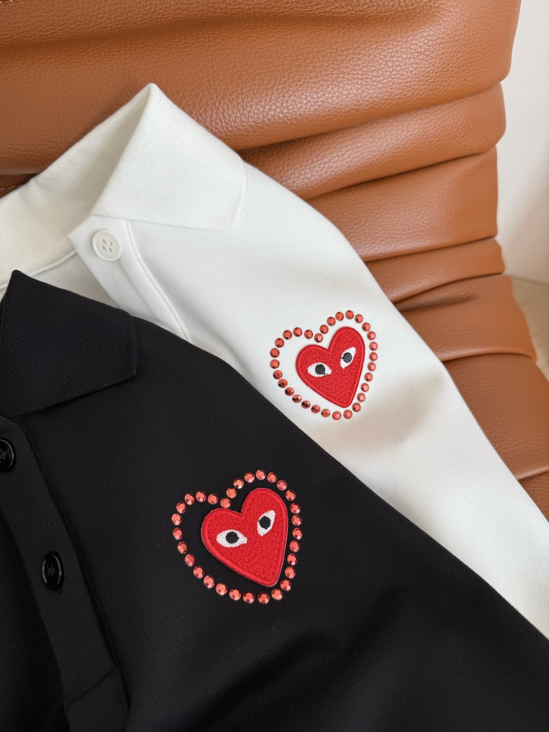私服超爱♥️♥️桃心烫钻logo装饰Polo连衣裙 经典延续+包容性的OP 值得闭眼入 上身很哇塞的这种