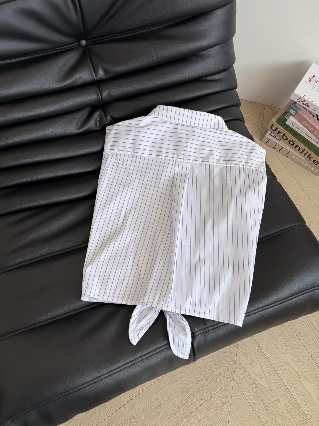 夏季小时髦 25ss 下摆系带设计无袖衬衫 休闲慵懒的小衬衫 日常穿搭或者通勤都OK 随意搭配半裙或者短