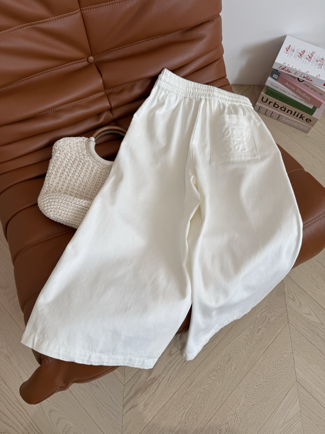 Women's Cropped Wide Leg Jeans with Embroidered Logo - Summer Style 8 cmp i1746355501226 3949 0 6