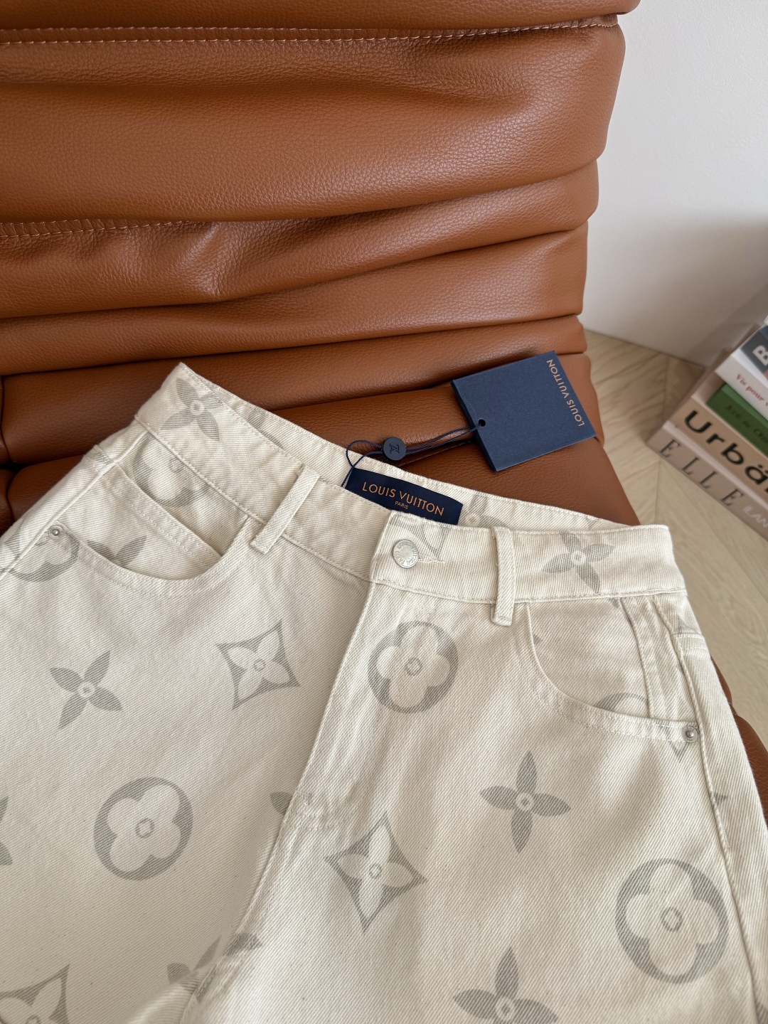 Classic Monogram Denim Shorts, High Waist Ruffle Hem, Summer Hot Pants 6 cmp i1746355706918 621 0 4