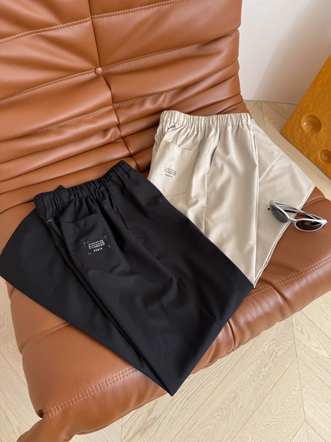 Lightweight Versatile Summer Trousers with Drawstring Waist and Graphic Detail 2 cmp i1748168561882 8537 0 0