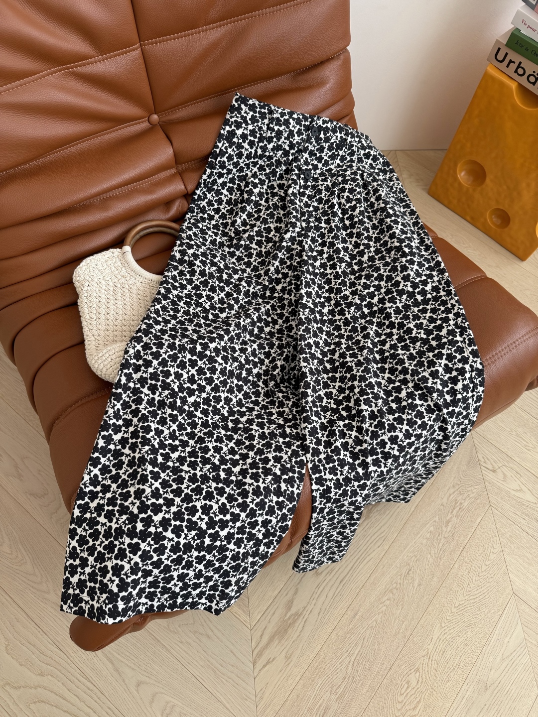 Black Floral Wide Leg Pants - Comfortable Summer Style, Abstract Design 2 cmp i1748600709445 8979 0 0