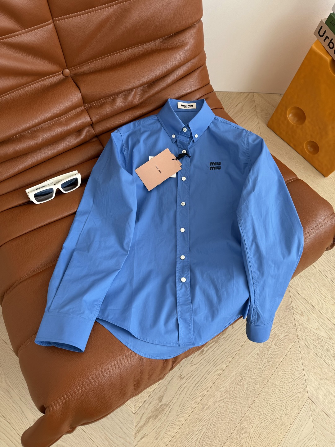 Stylish Electric Blue Blouse - Zhao Jinmai Style, Flattering Fit, Photo-Ready 2 cmp i1751193034033 5677 0 0