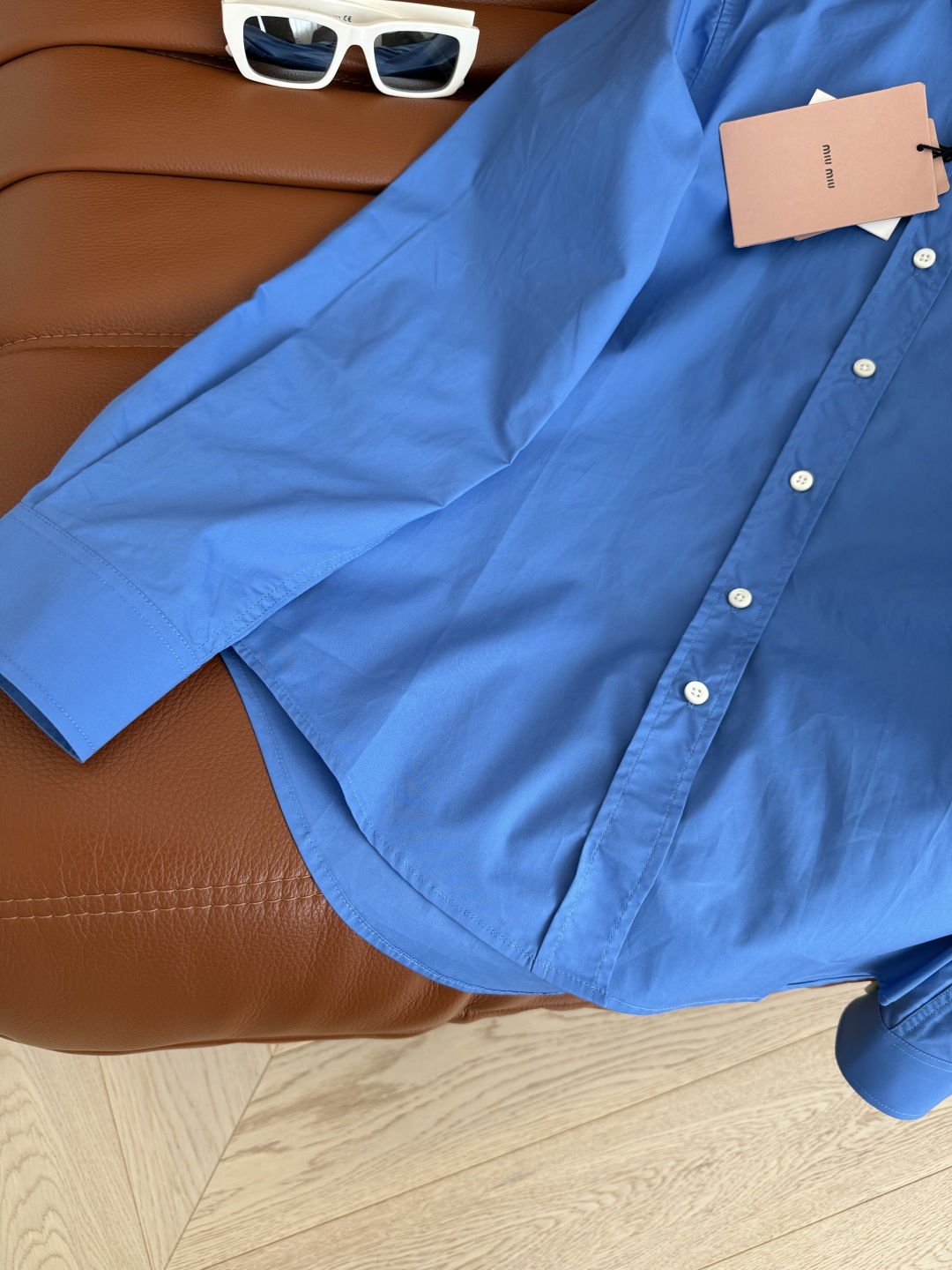 Stylish Electric Blue Blouse - Zhao Jinmai Style, Flattering Fit, Photo-Ready 7 cmp i1751193036031 6453 0 5