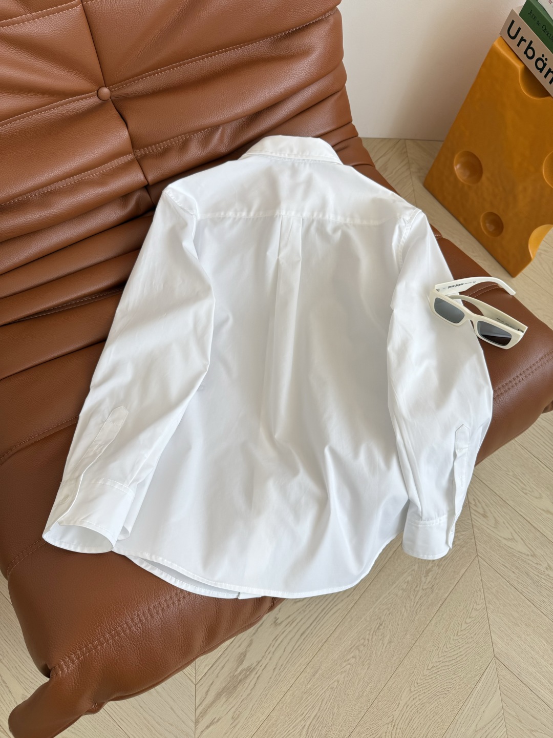 Elegant White Button-Down Shirt with Embroidered Logo, Korean Style, Perfect for Autumn 10 cmp i1753526516556 4595 0 8