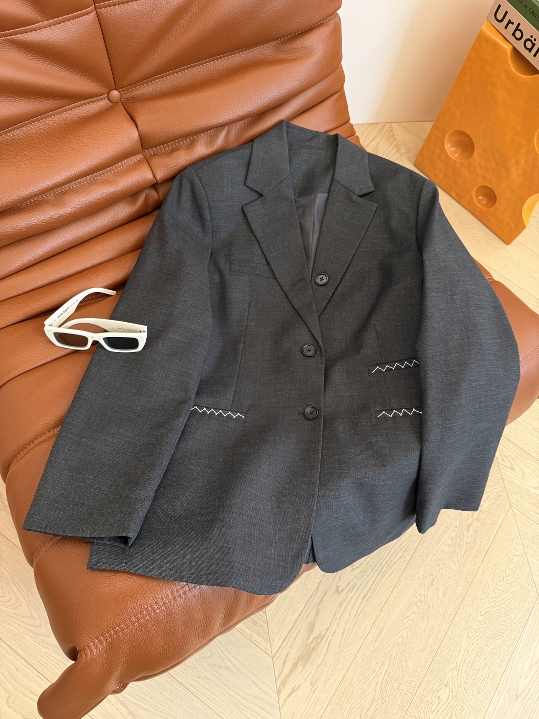 Elegant Wave Stitching Blazer: Chic Autumn Style, Comfortable Silhouette 4 cmp i1754303773679 6212 0 2