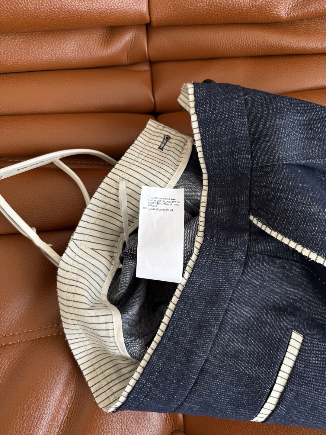 “Original One-Size-Fits-All Jeans: Daily Series with 25FW, Colored Stripes, Leg Formations, and More” - 图片 8