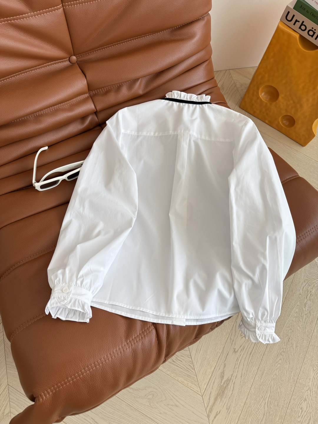 精致优雅 25FW🆕🆕丝绒系带蝴蝶结衬衫 自带法式复古感 一股中世纪的优雅气息 绝对是一件抬气质的单品 