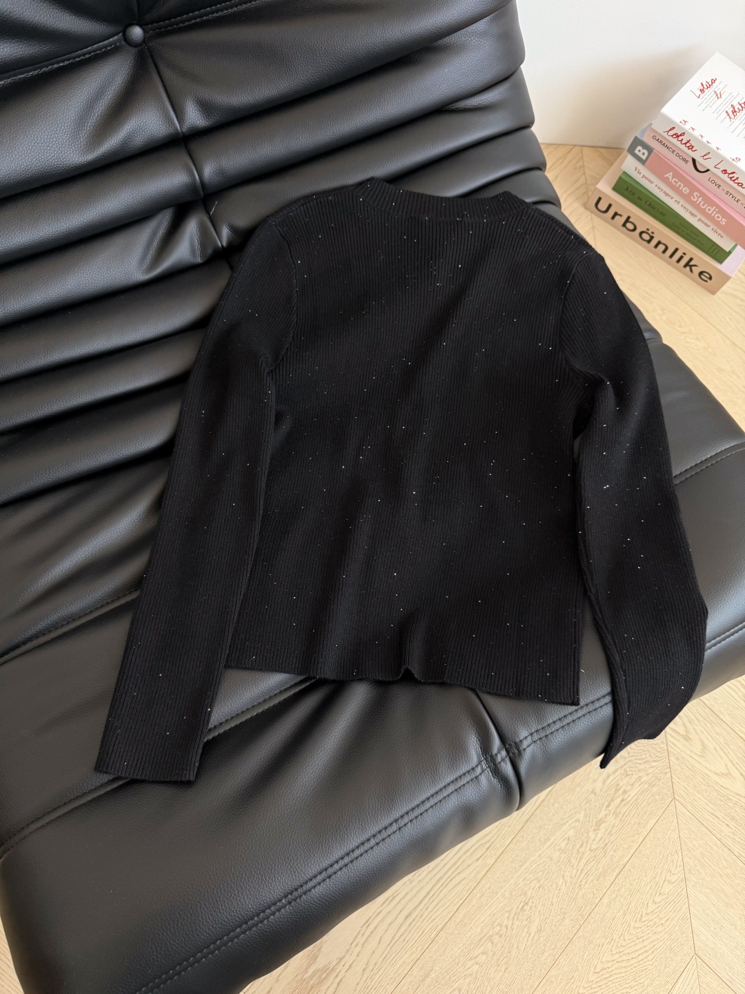 Elegant Knit Cardigan with Subtle Sparkle & Horse Embroidery - Versatile & Chic 10 cmp i1755946874790 4116 0 8