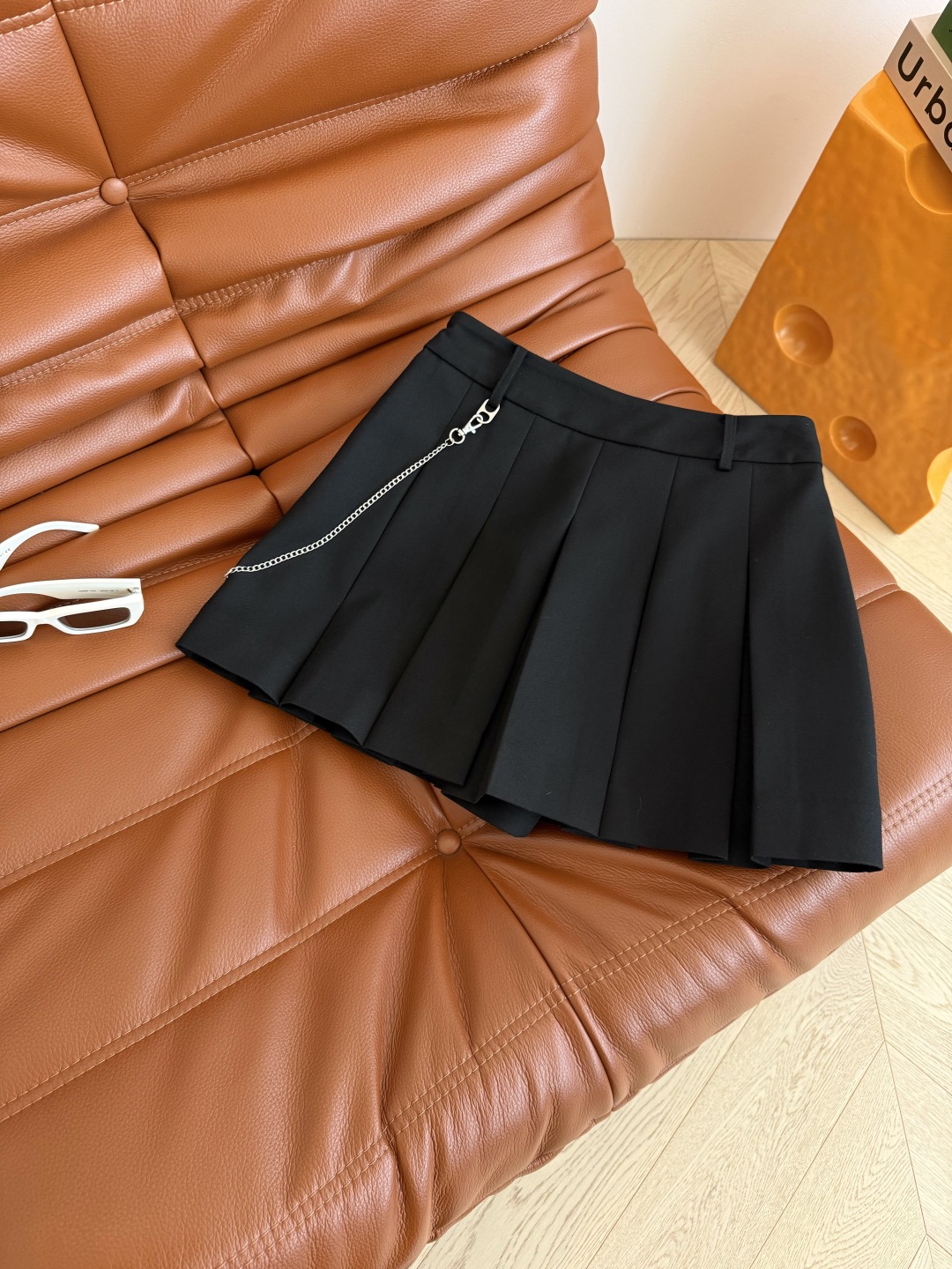 Wool Blend Pleated Skirt Pants with Detachable Chain - Elegant & Versatile 10 cmp i1755947250496 4230 0 8