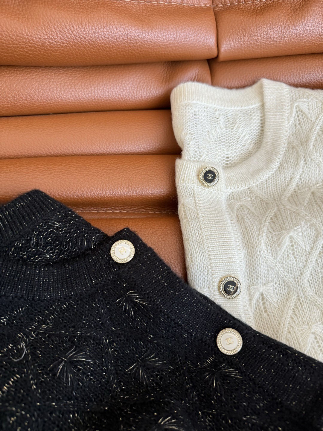 精致感小开衫 25秋冬 人间富贵～菱格小香风开衫 特别实穿的一件 单穿或者打底叠穿皆可 也可以搭配同系列