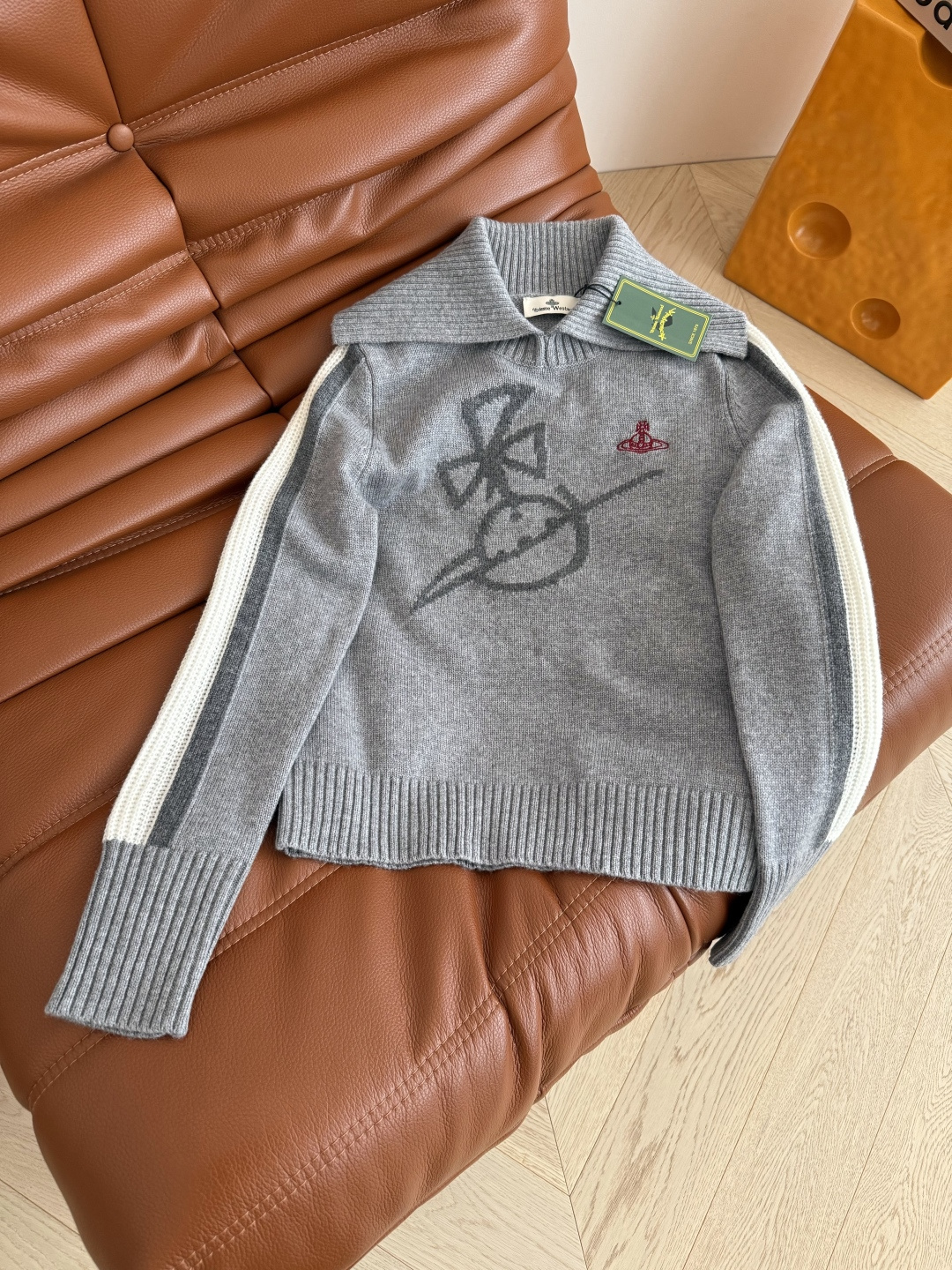 25秋冬 土星刺绣logo翻领毛衣 超级实穿的毛衣 花灰色真的很百搭 不挑肤色 单穿叠穿外套都OK 两个