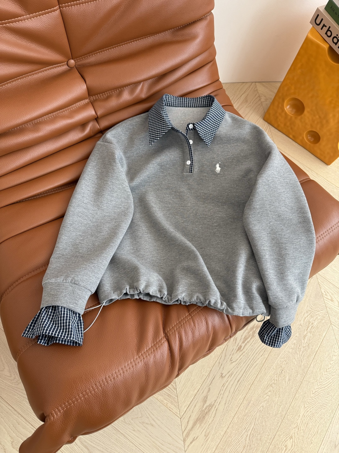 时髦Look 25新款 小马🐎刺绣logo假两件套装 宝蓝色格子拼接的假两件设计感 翻领上衣+松紧半裙 