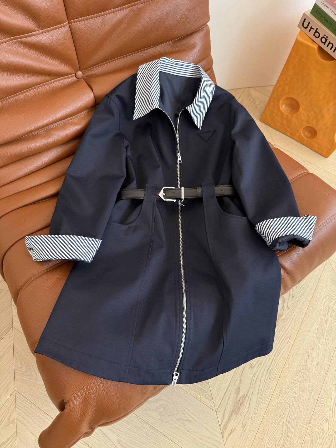 Navy Blue Triangle Logo Zip-Up Dress with Belt and Striped Detail 5 cmp i1757673839934 2132 0 3