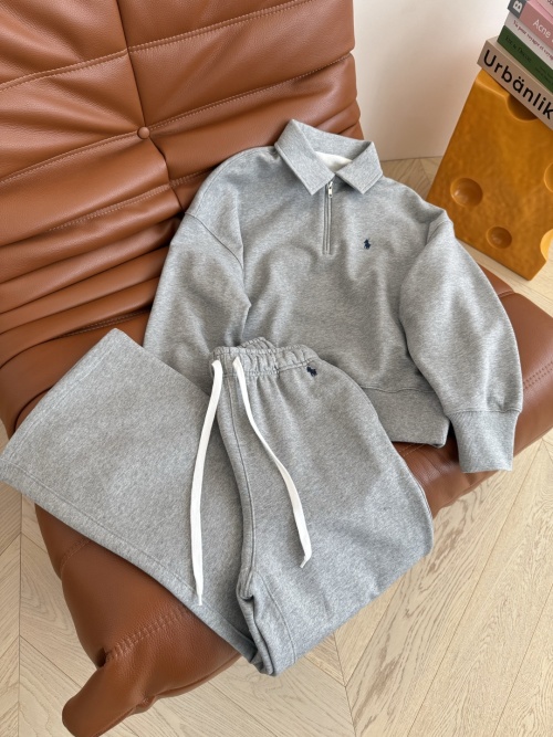 Women's Two-Piece Polo Embroidery Sweatshirt and Straight-Leg Sweatpants Set 1 Women's Two-Piece Polo Embroidery Sweatshirt and Straight-Leg Sweatpants Set
