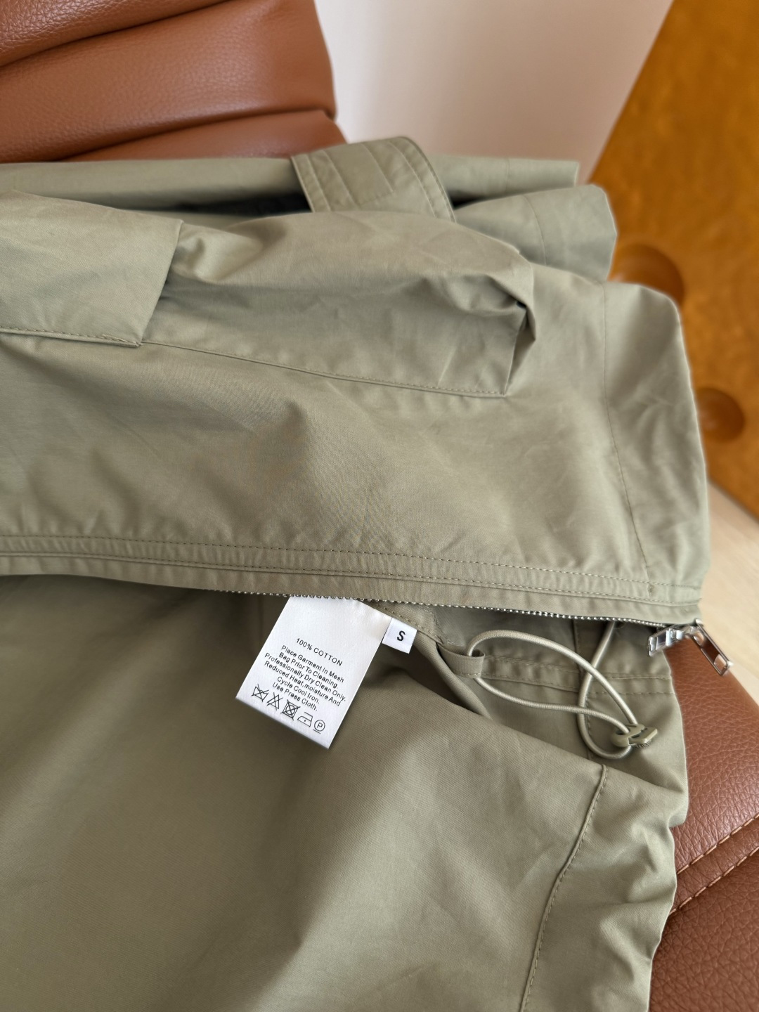 赵露思同款 25秋冬 小众设计风衣外套 超好看的廓形工装风设计 日常松弛感轻松get 版型是宽松廓形剪裁