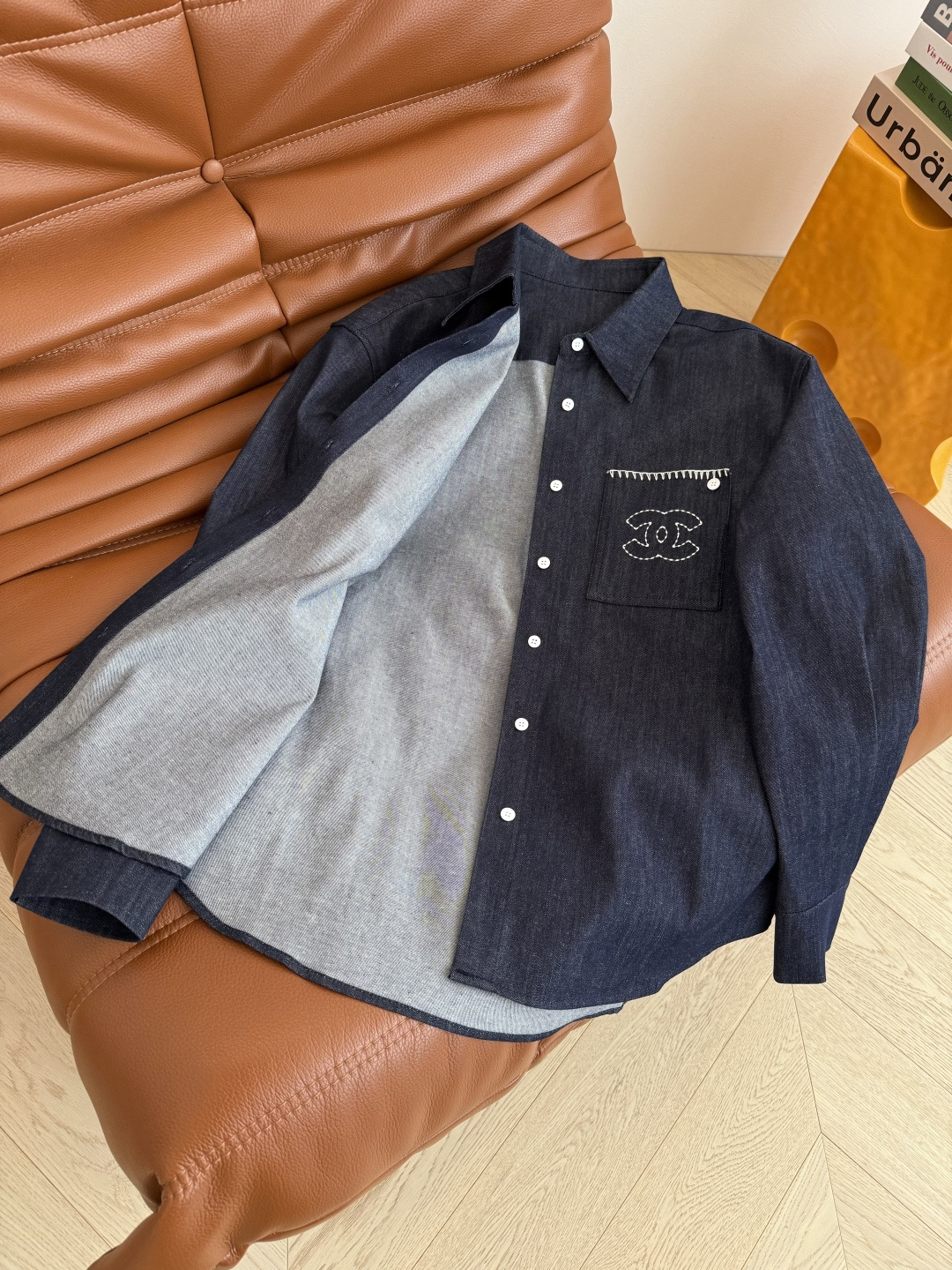 25新款 双C图案刺绣牛仔系列 Vintage中古风 时髦感在线 廓形感衬衫+松紧直筒牛仔裤 这一套超级