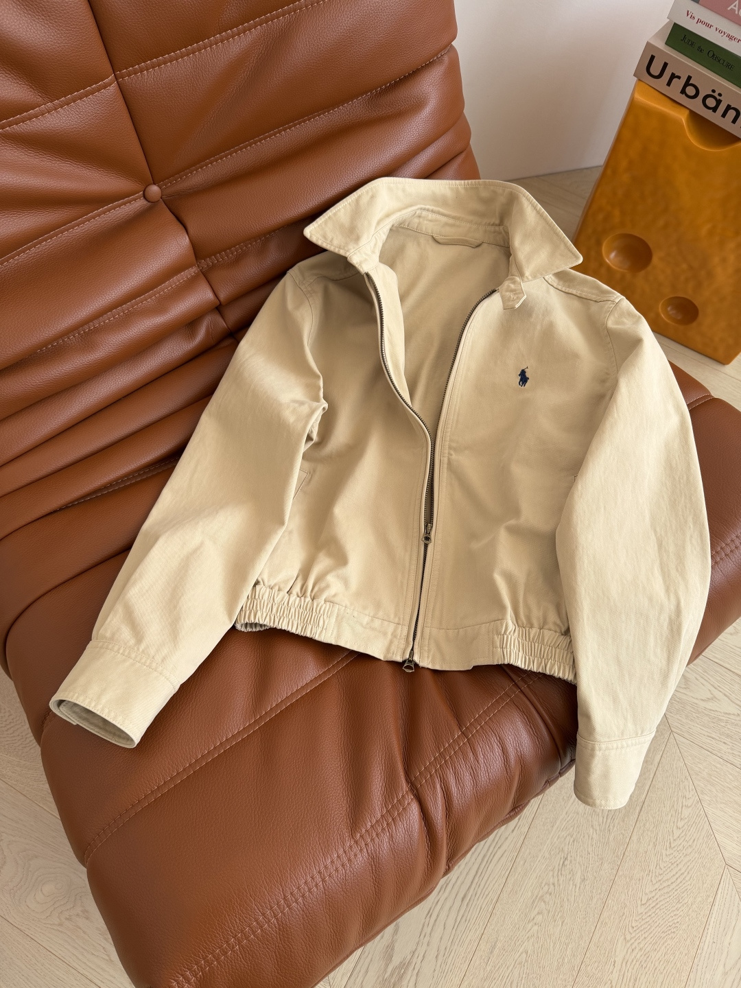 复古时髦 25秋冬 马儿图案刺绣夹克外套 时髦的老干部风格 上身太好看了 浓浓复古和时髦 拍照很出片 有