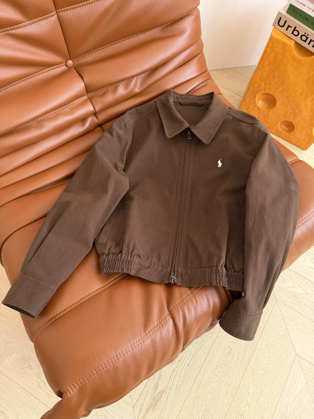 复古时髦 25秋冬 马儿图案刺绣夹克外套 时髦的老干部风格 上身太好看了 浓浓复古和时髦 拍照很出片 有