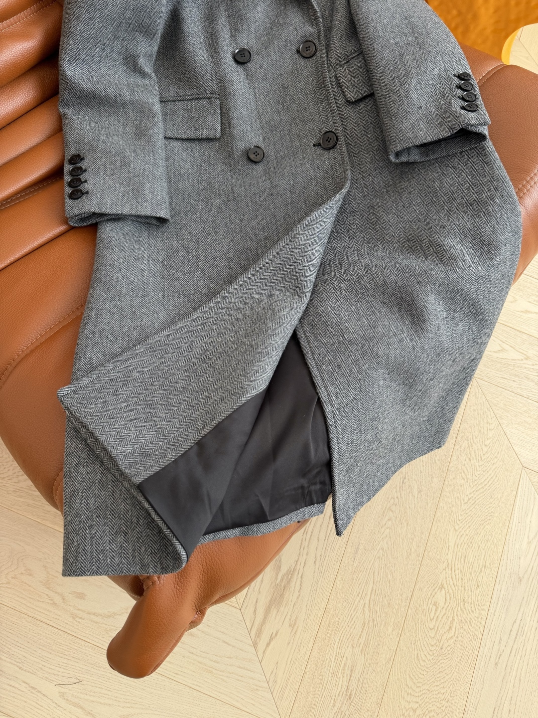 张钧甯 袁泉同款 SLP。 走路带风系列 高级灰羊毛人字纹长款大衣外套 秋冬的必备款 超推荐 人字纹加厚