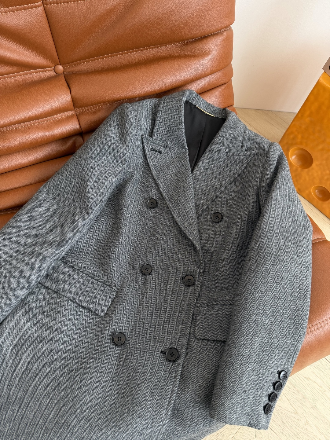 张钧甯 袁泉同款 SLP。 走路带风系列 高级灰羊毛人字纹长款大衣外套 秋冬的必备款 超推荐 人字纹加厚