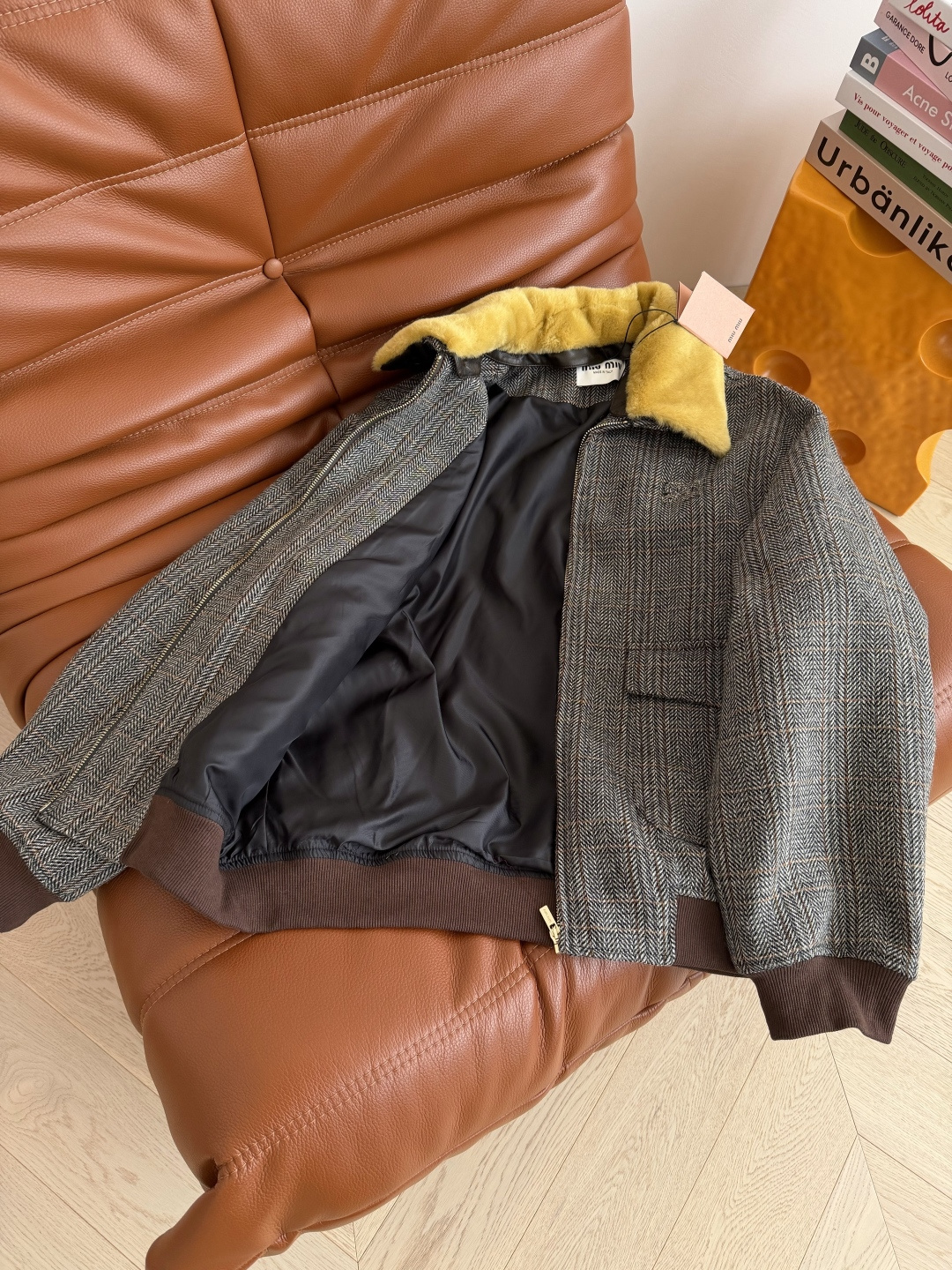 35秋冬新款 可拆卸皮毛双层领子格子外套 一股冬日复古气息 时髦减龄 超正的缪系穿搭Look 定制的羊毛