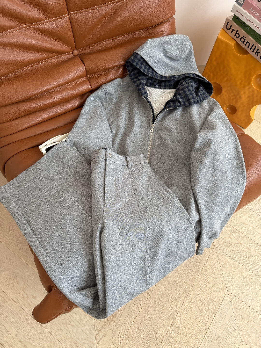 时髦卫衣套装 25秋冬 可拆卸双层帽子设计卫衣套装 时髦精一套搭配 连帽卫衣+弯刀休闲裤 卫衣是双层帽子