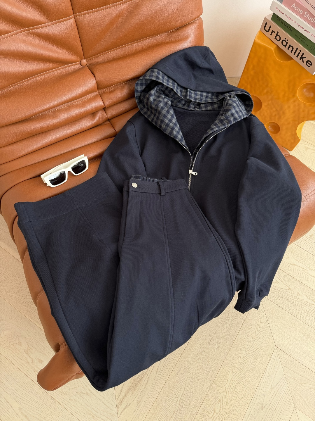 时髦卫衣套装 25秋冬 可拆卸双层帽子设计卫衣套装 时髦精一套搭配 连帽卫衣+弯刀休闲裤 卫衣是双层帽子