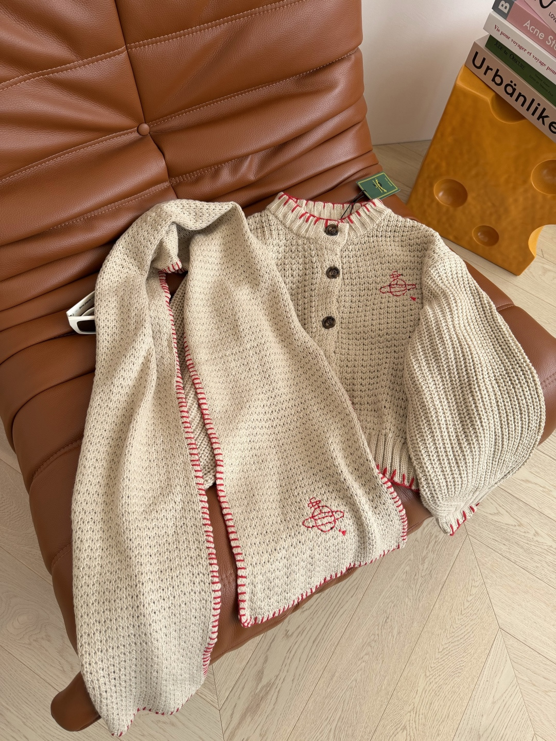 25秋冬 全球限定款 土星装饰两件套开衫毛衣 灯笼袖开衫搭配围巾两件套设计 简直太好看了 围巾单独用也很