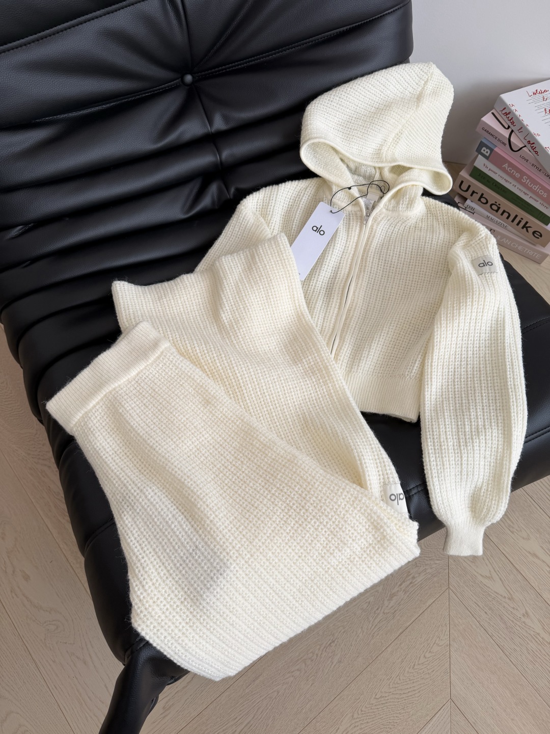 Waffle Knit Hoodie and Wide Leg Pants Set - Casual Chic Loungewear 2 cmp i1759834403468 81 0 0
