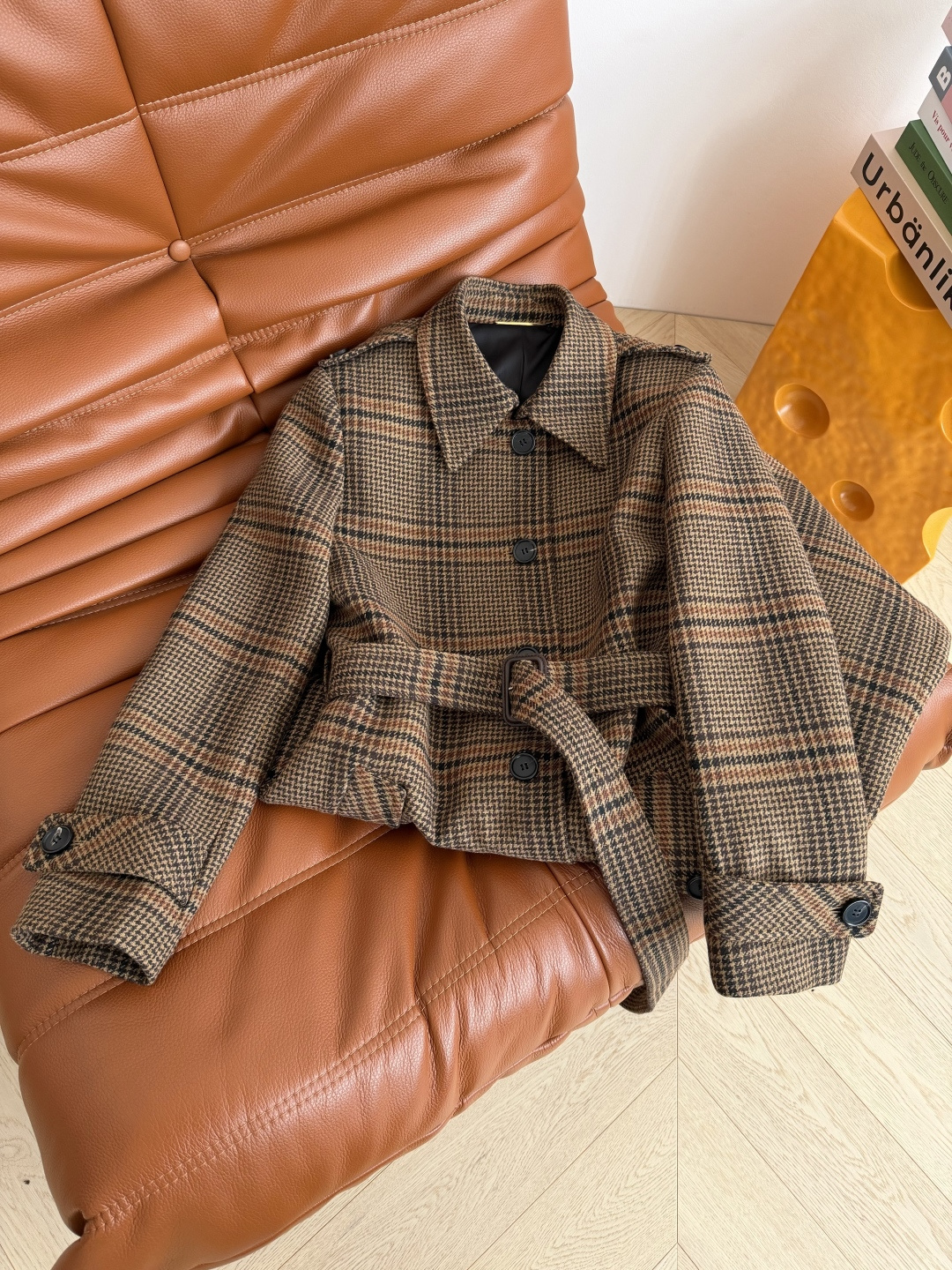 rose同款 25FW 复古格纹羊毛风衣大衣 这一件绝对是本季最值得收藏的一件大衣 风衣式设计 腰部系腰