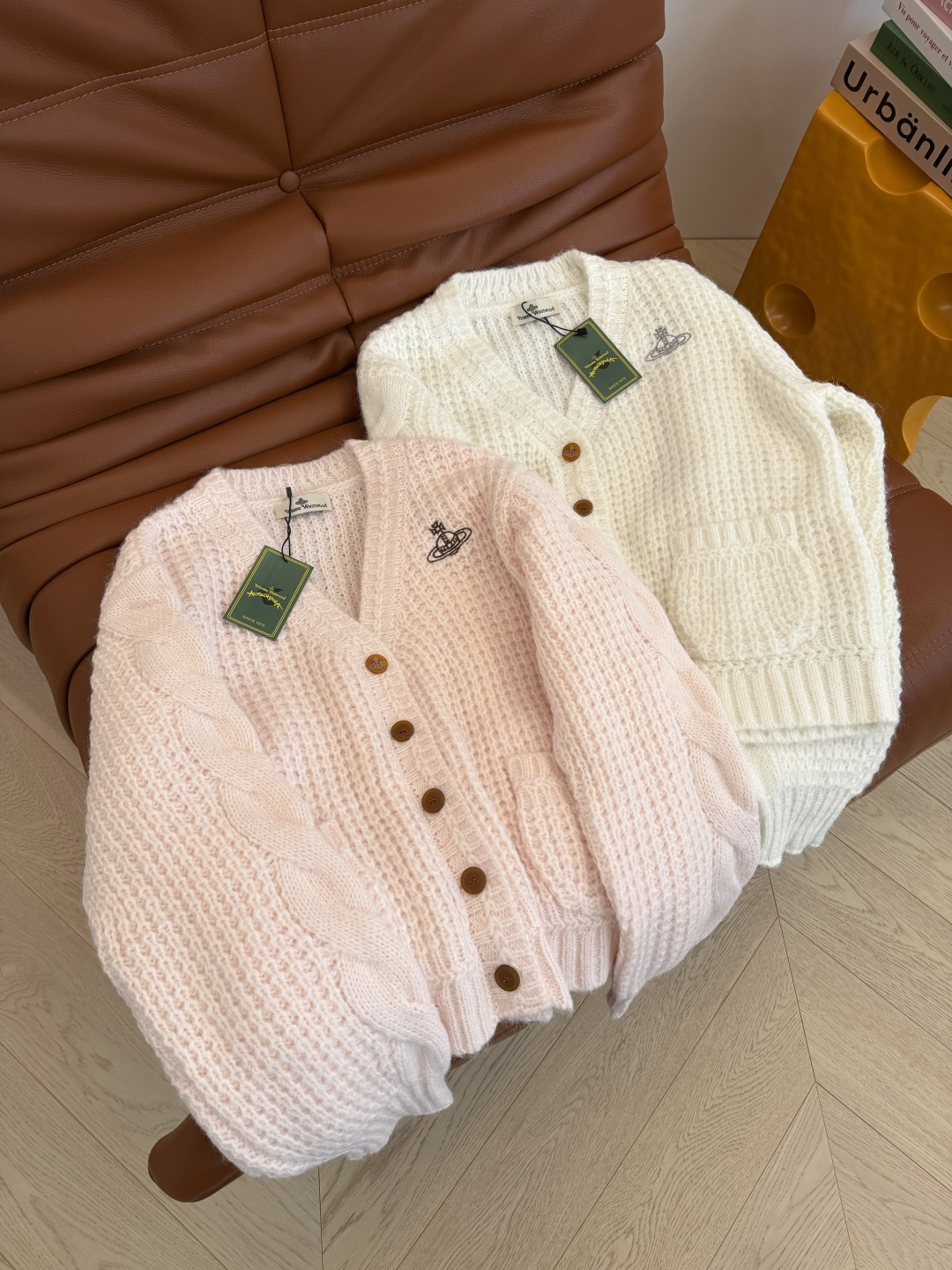 奶fufu的氛围感 25秋冬 土星图案刺绣开衫毛衣 一秒爱上 一整个减龄效果Feel 白色奶fufu的 