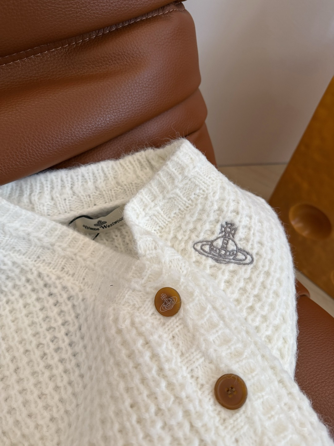 奶fufu的氛围感 25秋冬 土星图案刺绣开衫毛衣 一秒爱上 一整个减龄效果Feel 白色奶fufu的 