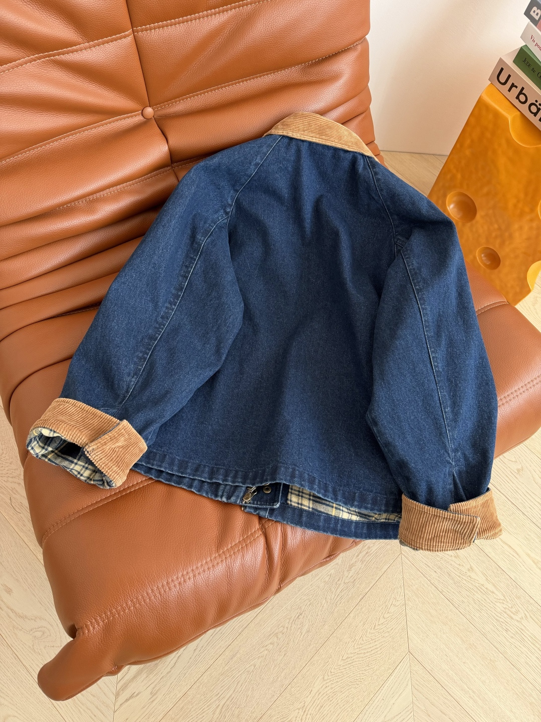 复古巴恩风 25FW 灯芯绒领子拼接牛仔外套 内里全棉格纹里衬 双层面料保暖 冬季时髦必备 里面可以搭配