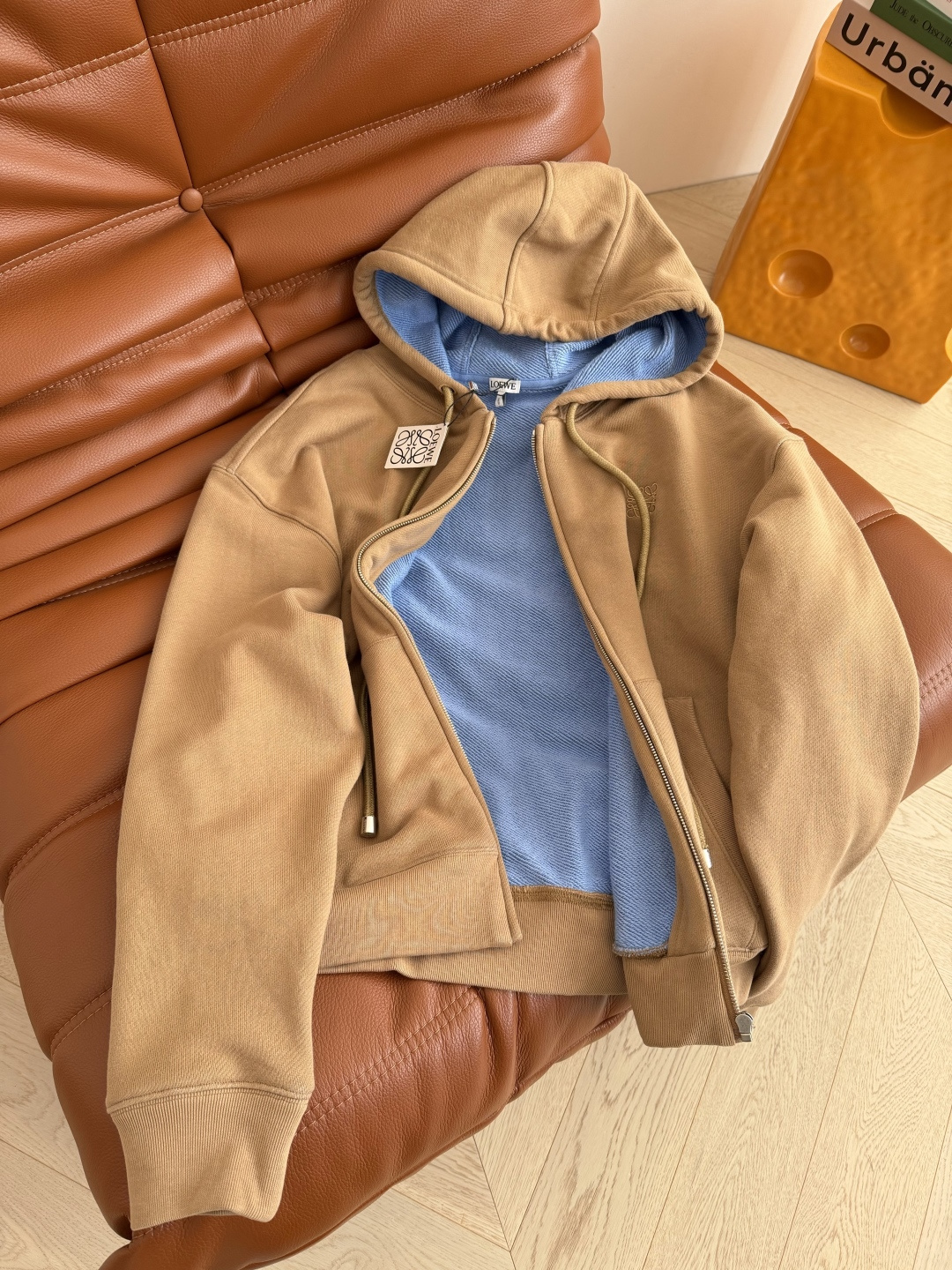 超好看的配色 25 新款 内外撞色设计卡其色拉链卫衣 卡其色拼蓝设计 大胆撞色 实物超级好看 时髦有活力