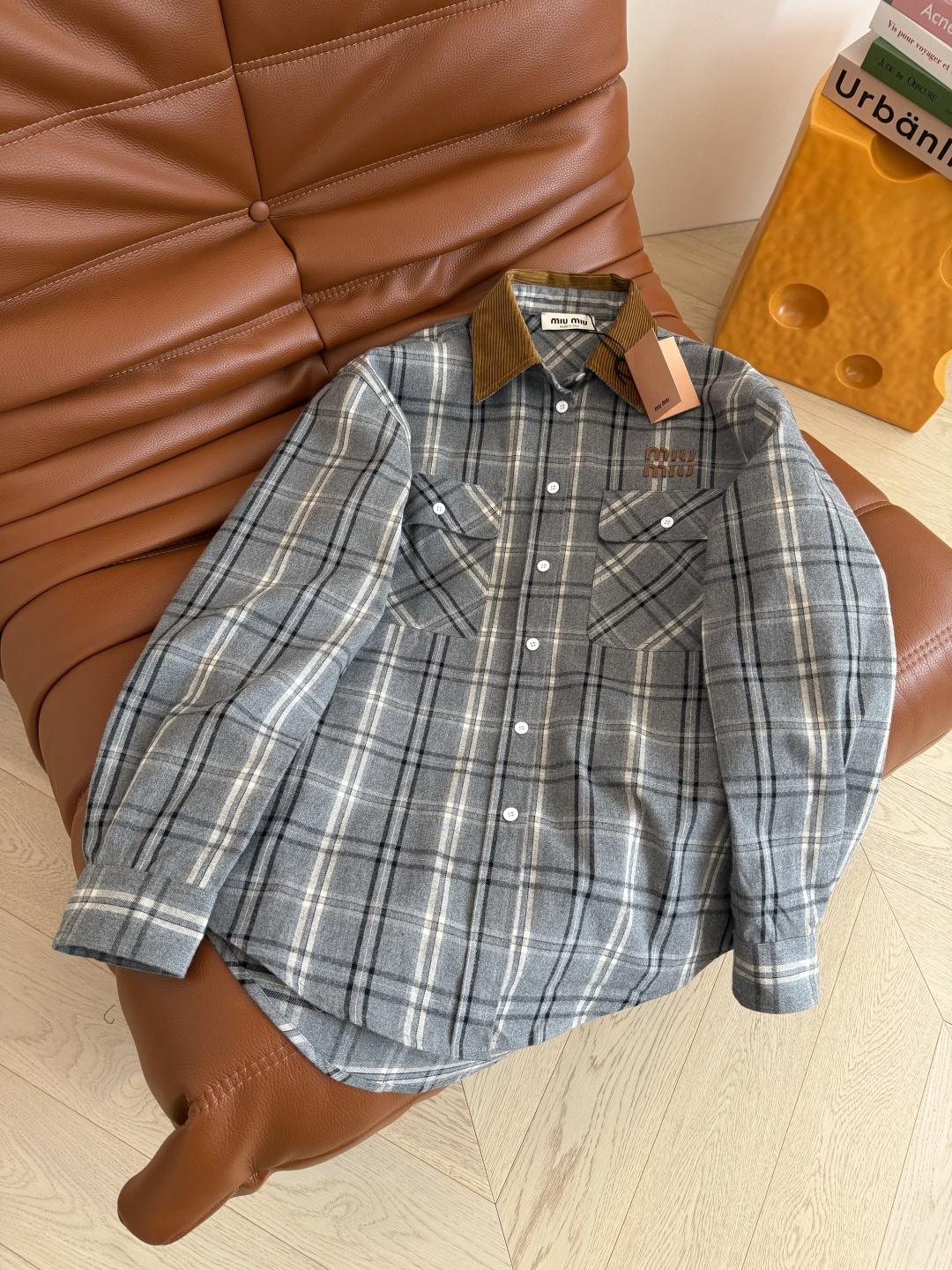 25秋冬🆕🆕英伦复古法兰绒格纹一套搭配 缪系穿搭 复古有型 采用定织开发的格纹面料 对格工艺做法 廓形衬