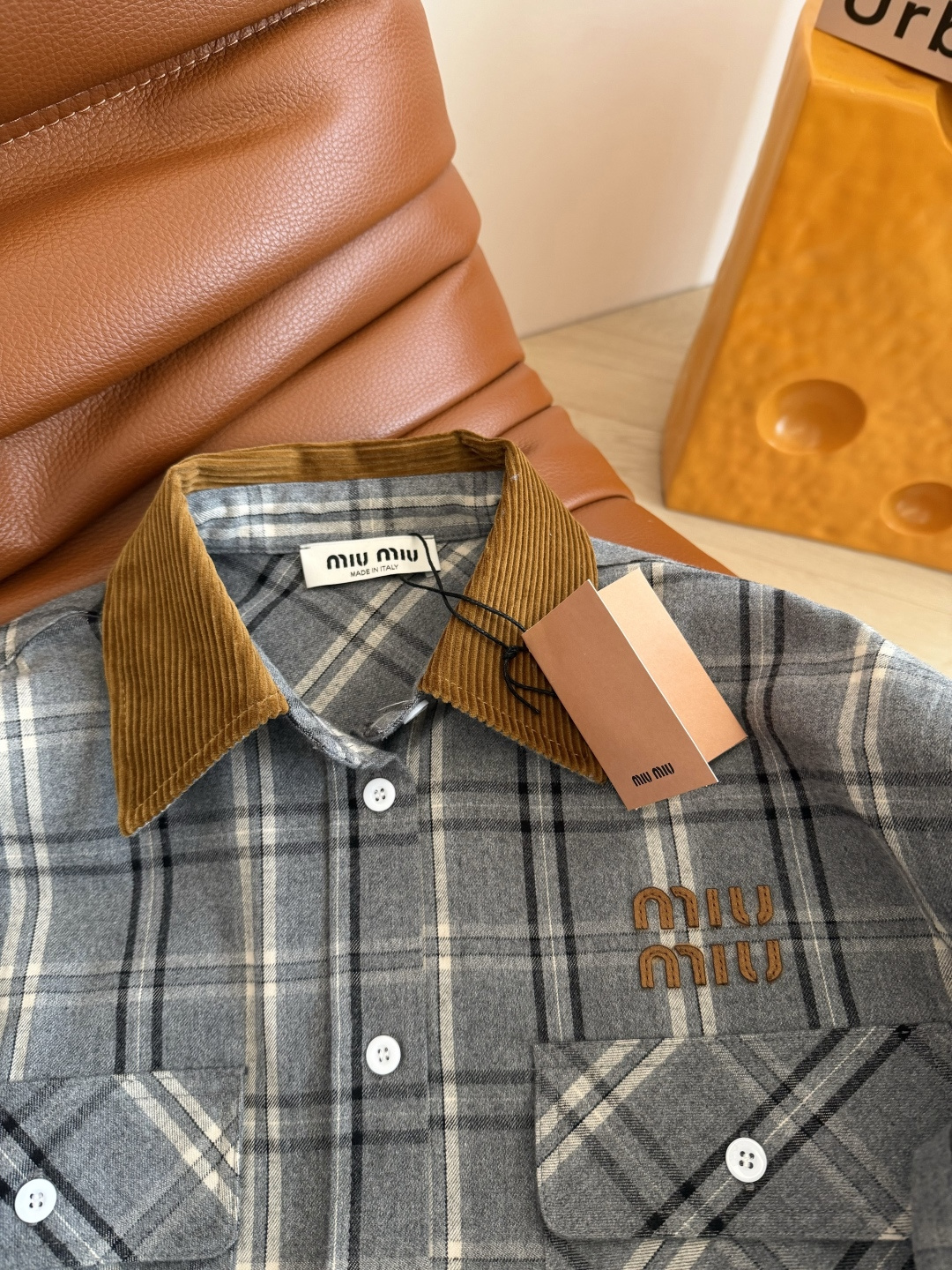 25秋冬🆕🆕英伦复古法兰绒格纹一套搭配 缪系穿搭 复古有型 采用定织开发的格纹面料 对格工艺做法 廓形衬