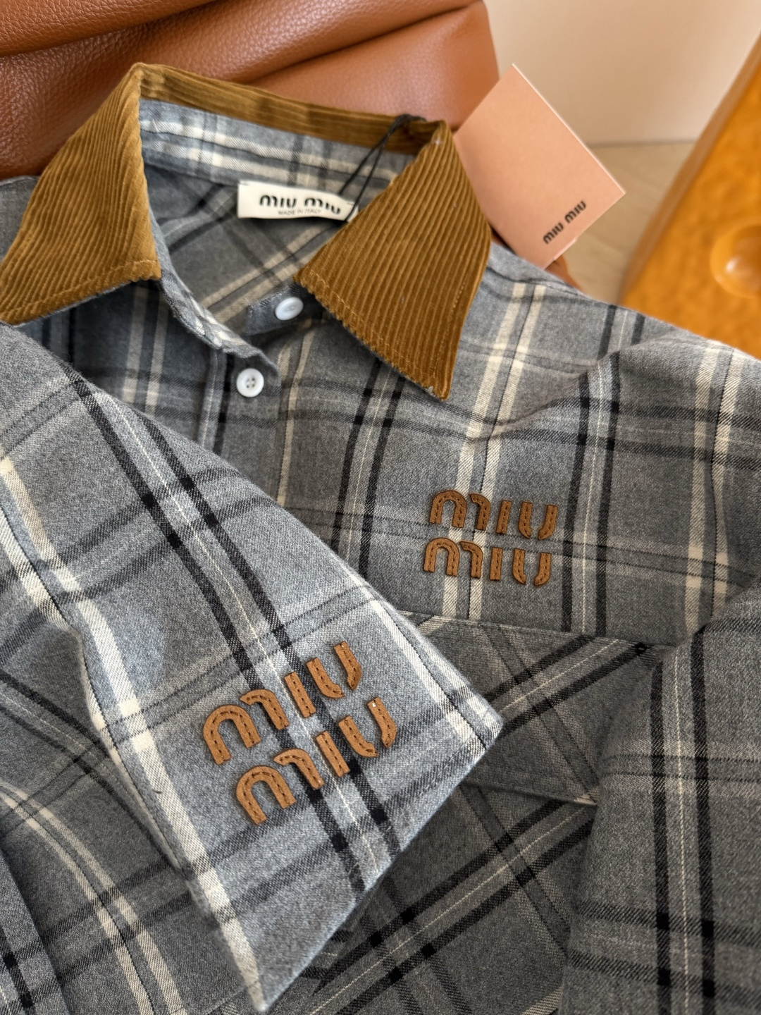 25秋冬🆕🆕英伦复古法兰绒格纹一套搭配 缪系穿搭 复古有型 采用定织开发的格纹面料 对格工艺做法 廓形衬