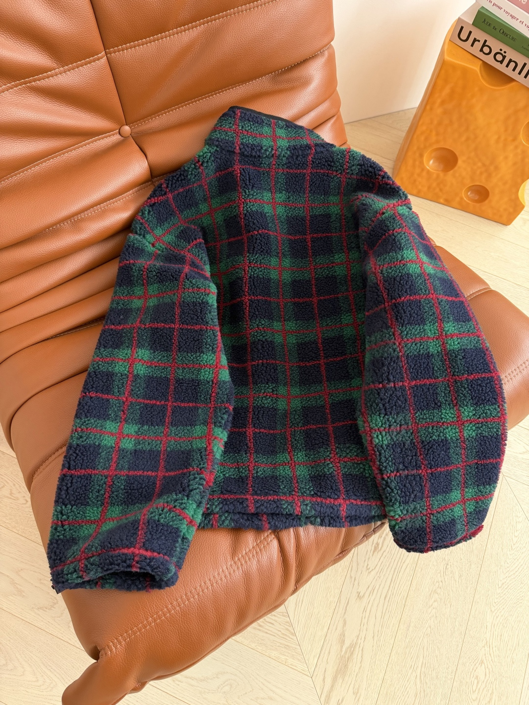 圣诞氛围感 时髦冬季 25 新款 复古格纹毛绒外套 廓形感拉链外套定制的羊毛毛绒面料 厚实又轻盈 保暖效