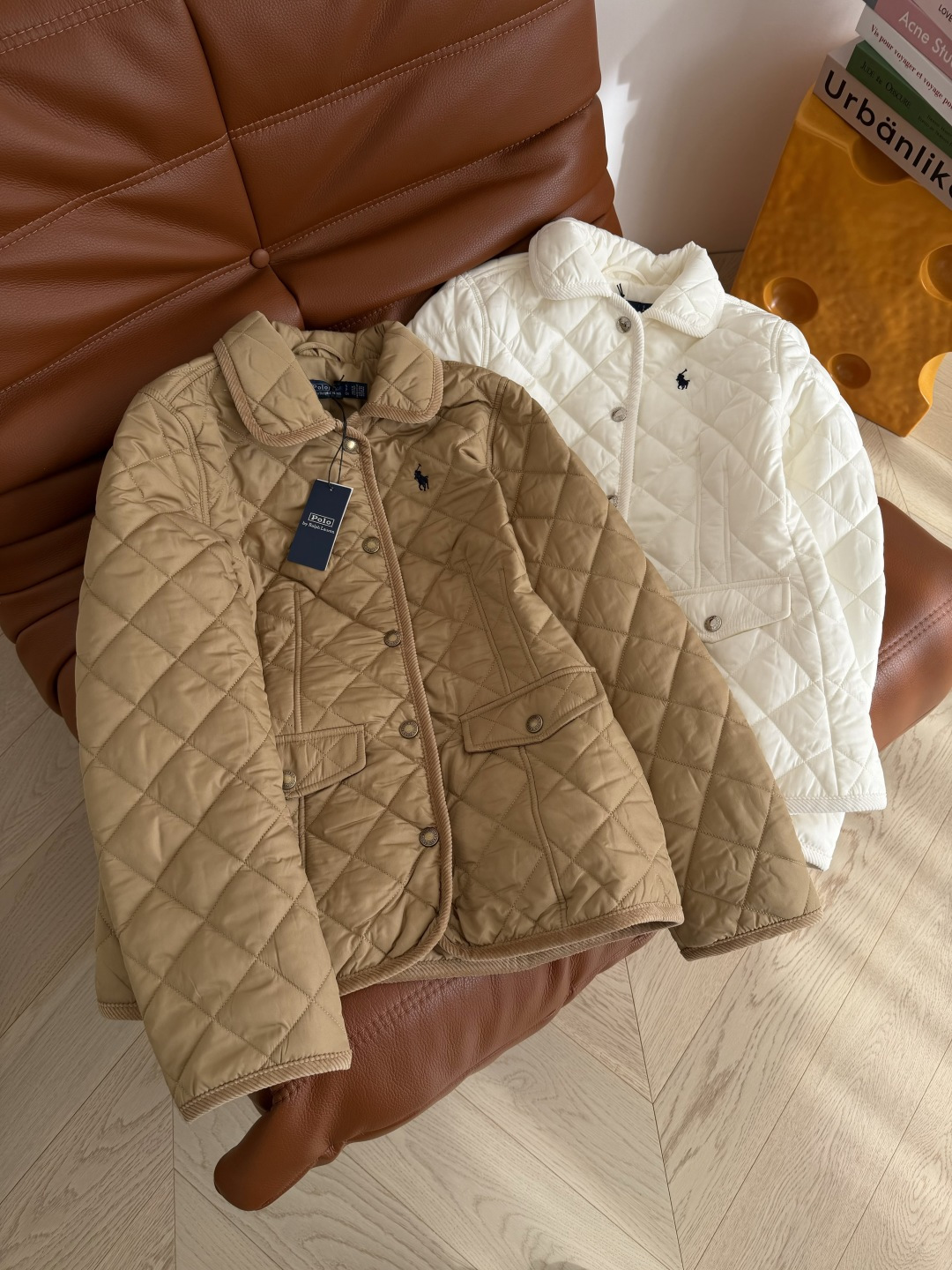 25新品 复古小马图案刺绣棉服外套 修身收腰款 后背可以调节收腰程度 太好看了 洐缝工艺搭配灯芯绒镶边 