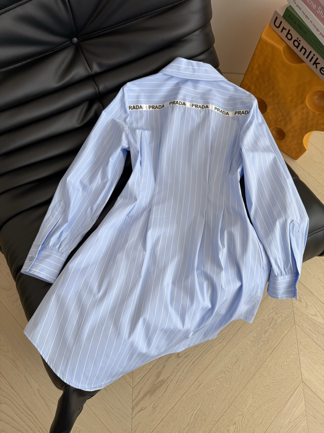 26ss新款 后备字母logo织带装饰衬衫连衣裙 超级百搭实穿的衬衫裙 无需繁琐搭配 一件出片 日常休闲