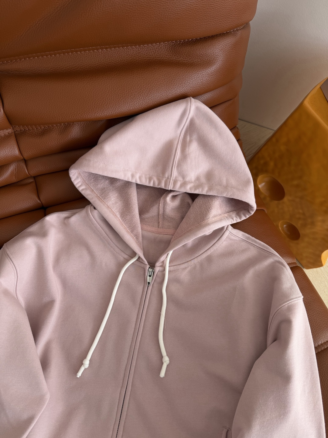 时髦休闲推荐 字母数字印花装饰套装 懒人一套时髦搭配 连帽拉链卫衣+松紧卫裤 日常出街太需要了 非常好穿