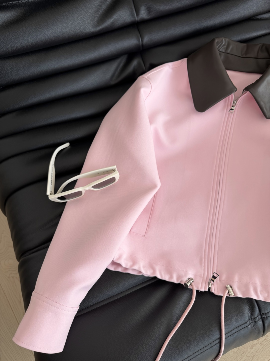 26新款 可拆卸双层领子装饰夹克外套 时髦精必去 日常实穿又简约高级的一件外套 轻薄款 多个季节🉑穿 日