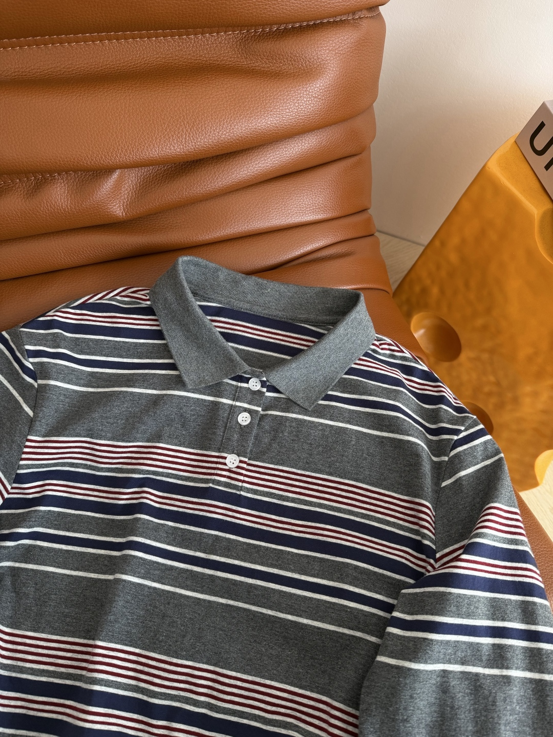 日常休闲穿搭 Polo翻领小上衣 太好穿了 条纹配色很好看 一股学院减龄风 不管什么身材都可以驾驭 休闲